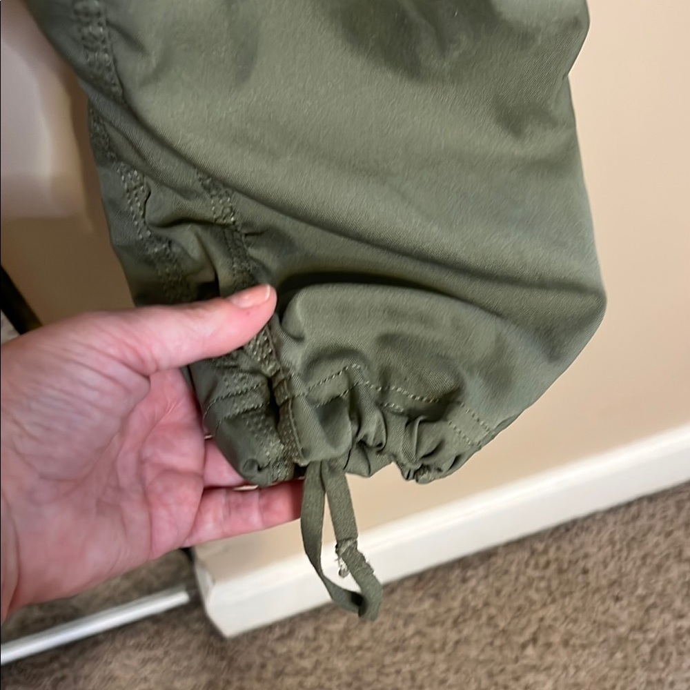 St. John’s Bay Olive Green Drawstring Joggers—size M - Picture 5 of 6